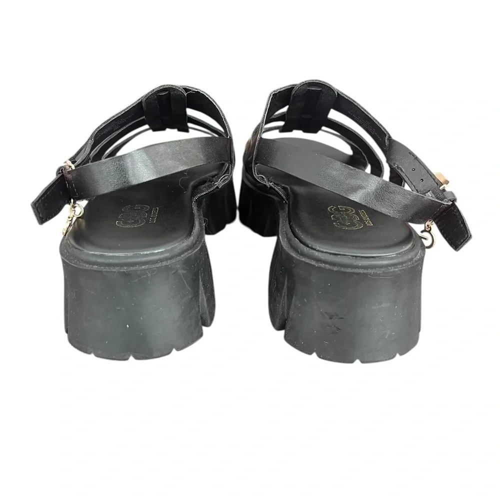 GBG Los Angeles black chunky Platform sandal grunge punk minimalist 
Size 9M - Picture 4 of 8